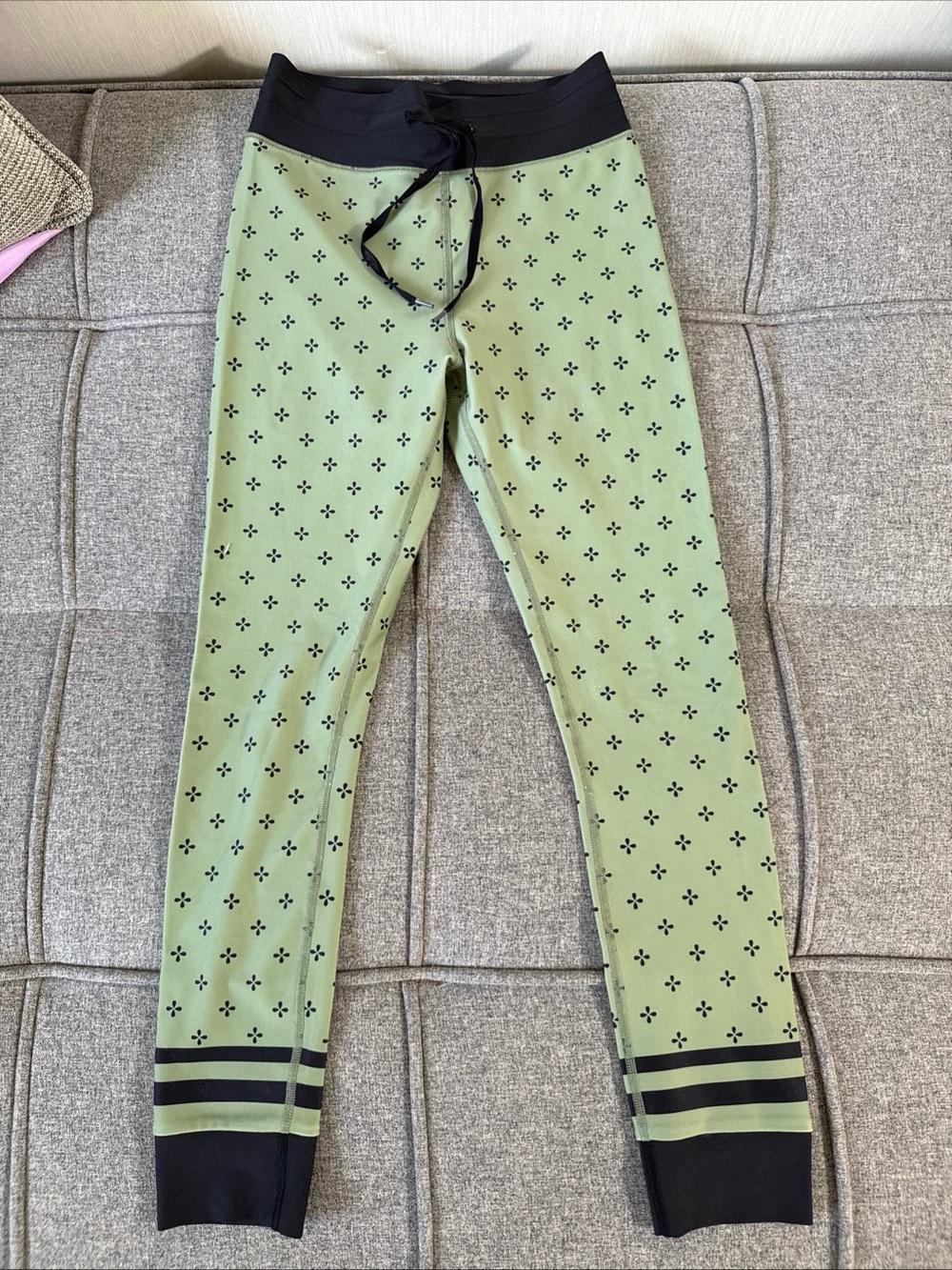 Sarah's Day X white Fox Active Sport Leggings Green Black Printed